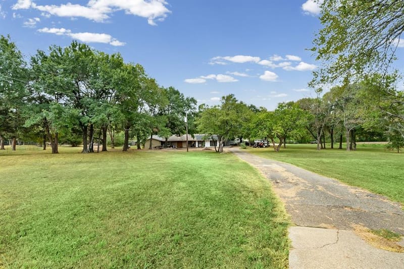 2757 Lancer Road, Greenville TX 75401 - Photo 23