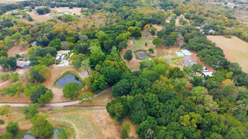 2757 Lancer Road, Greenville TX 75401 - Photo 34