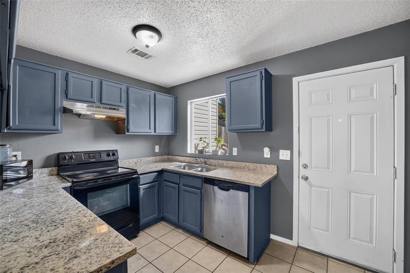 10500 Lake June Road # L07, Dallas TX 75217 - Photo 6