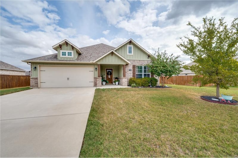 112 Kens Court, Pilot Point TX 76258 - Photo 25