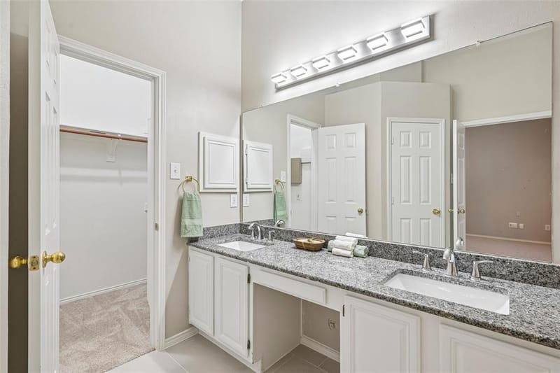 3901 Rolling Hills Drive, Plano TX 75025 - Photo 23