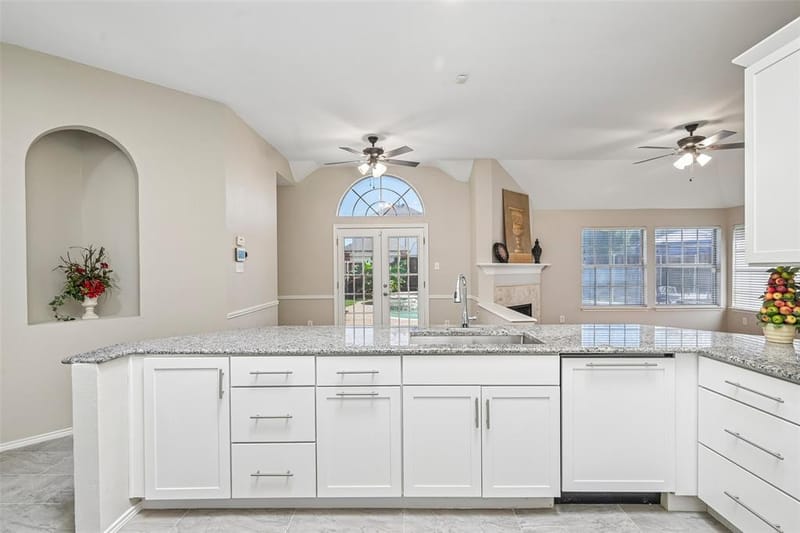 3901 Rolling Hills Drive, Plano TX 75025 - Photo 15