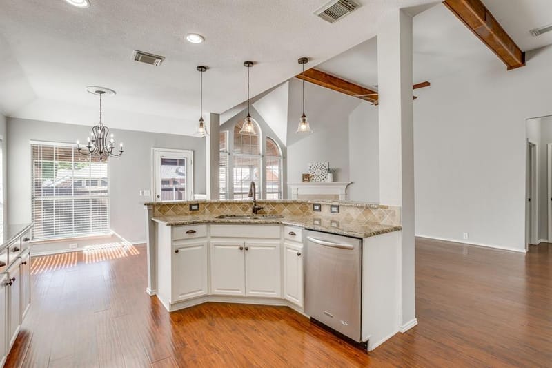 2907 Saint Maria Drive, Mansfield TX 76063 - Photo 14