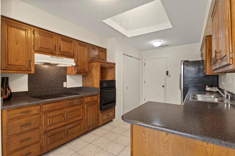 2108 Woodway Drive, Arlington TX 76017 - Photo 12