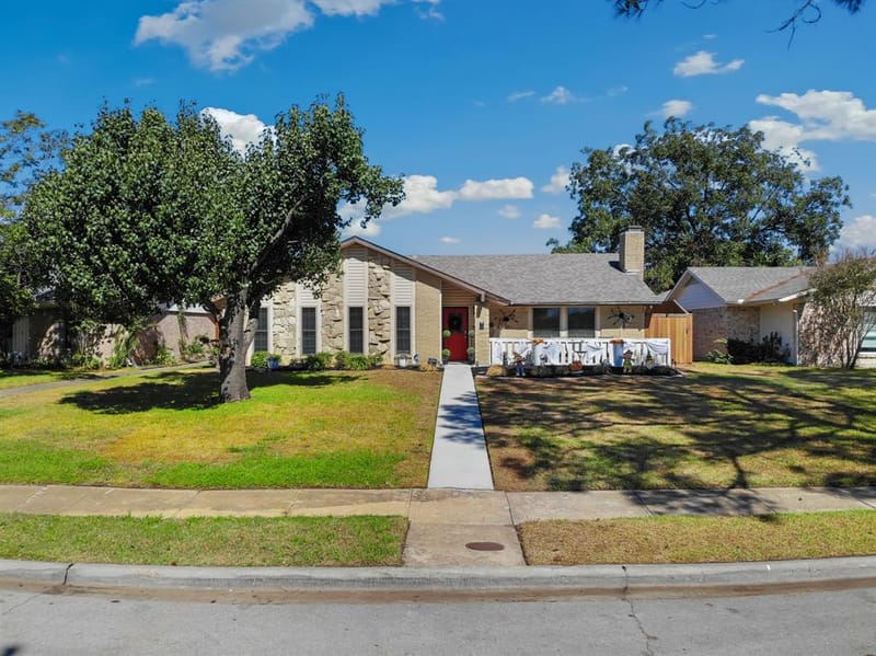 2217 Homestead Place, Garland TX 75044 - Photo 2