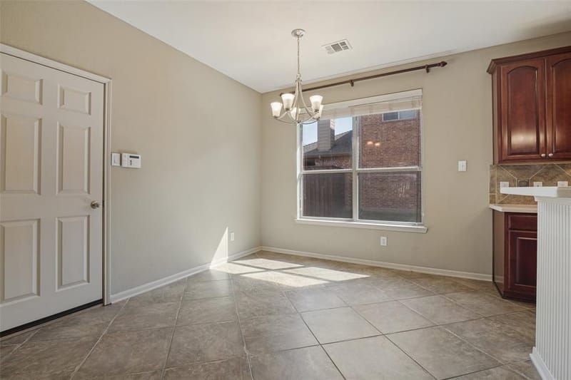 413 Royal Oak Drive, Murphy TX 75094 - Photo 9