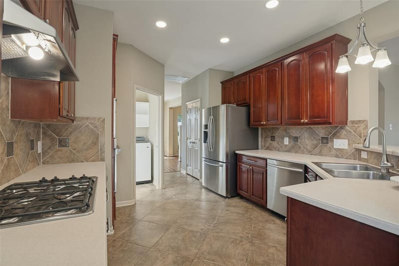 413 Royal Oak Drive, Murphy TX 75094 - Photo 11