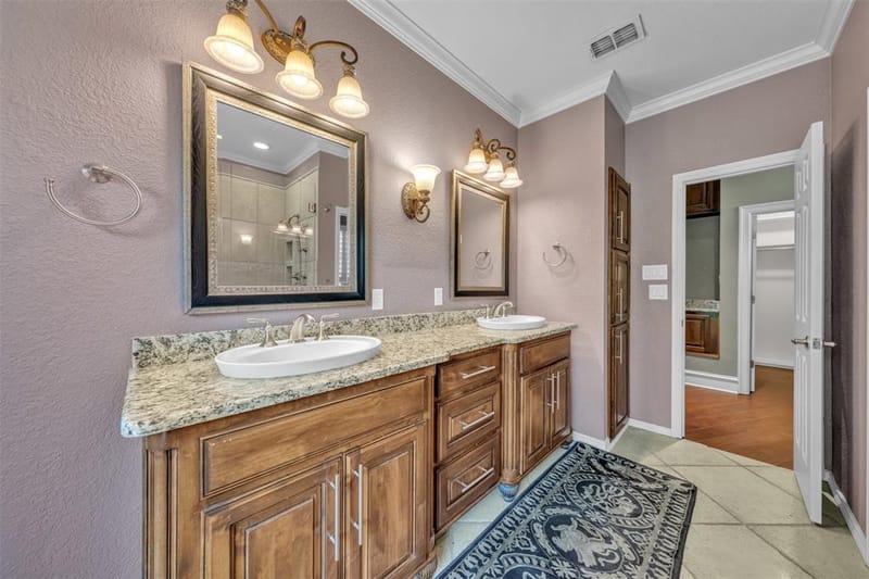 401 Canyon Creek Trail, Fort Worth TX 76112 - Photo 17