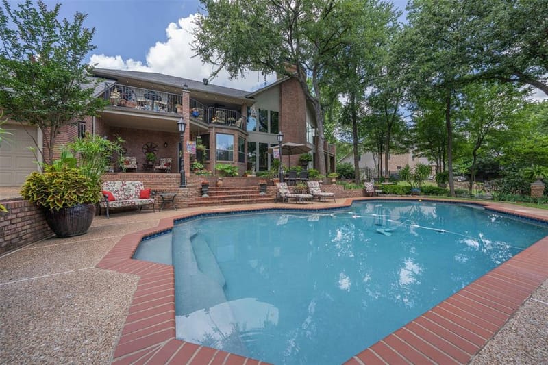401 Canyon Creek Trail, Fort Worth TX 76112 - Photo 3
