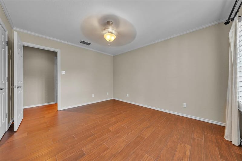 401 Canyon Creek Trail, Fort Worth TX 76112 - Photo 34