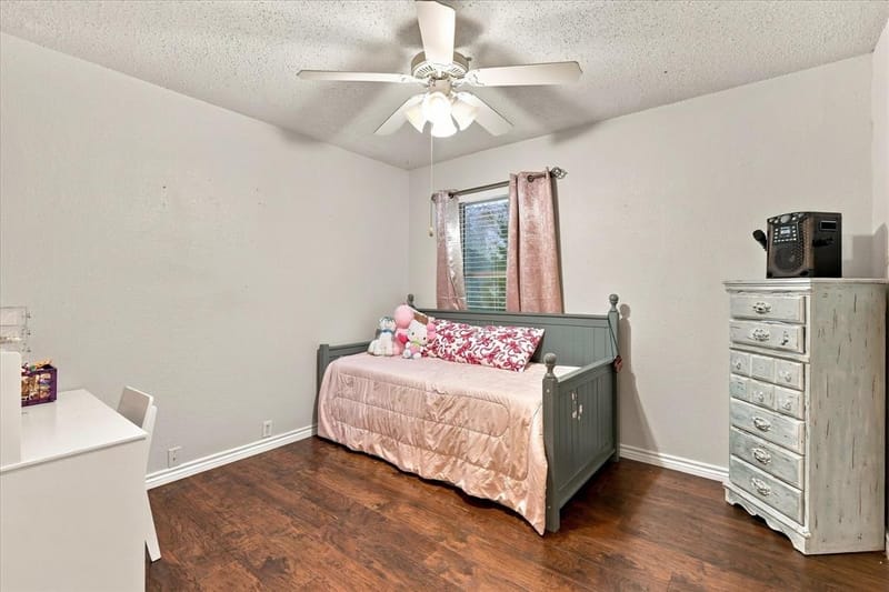 1424 Autumncrest Drive, Arlington TX 76002 - Photo 33