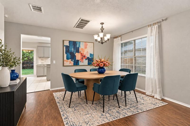 1424 Autumncrest Drive, Arlington TX 76002 - Photo 8