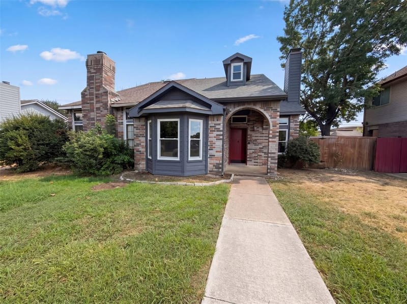 832 Brockden Drive, Mesquite TX 75149