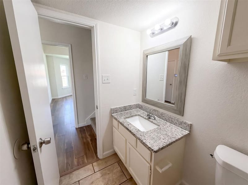 832 Brockden Drive, Mesquite TX 75149 - Photo 8