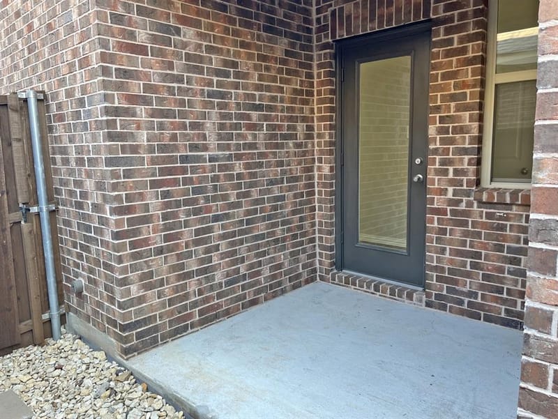 1117 Milfoil Drive, Justin TX 76247 - Photo 7