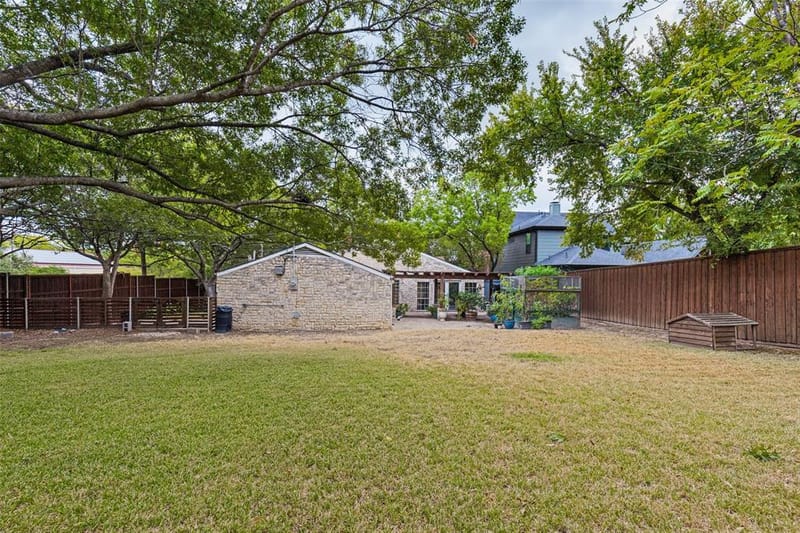 9345 E Lake Highlands Drive, Dallas TX 75218 - Photo 7