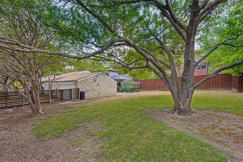 9345 E Lake Highlands Drive, Dallas TX 75218 - Photo 8