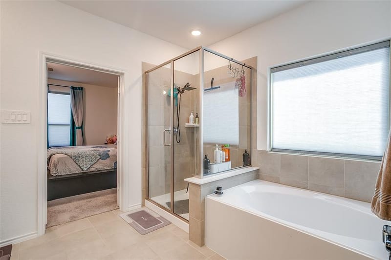 2921 Fox Trail Lane, Fort Worth TX 76108 - Photo 18