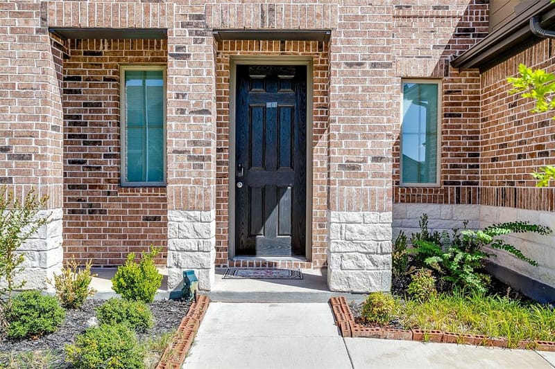 2921 Fox Trail Lane, Fort Worth TX 76108 - Photo 4
