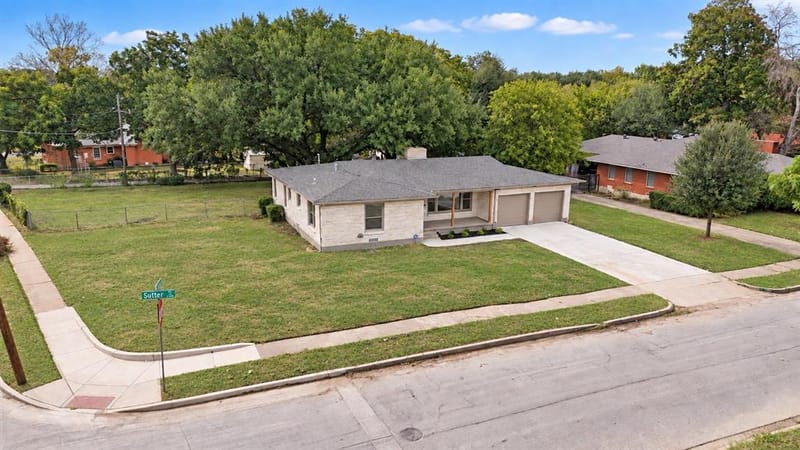 2266 Sutter Street, Dallas TX 75216