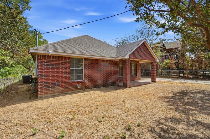3102 Weisenberger Drive, Dallas TX 75212 - Photo 38