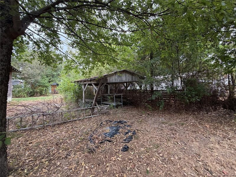 405 Charter Street, Whitesboro TX 76273 - Photo 9