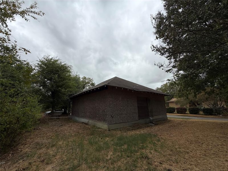 405 Charter Street, Whitesboro TX 76273 - Photo 8