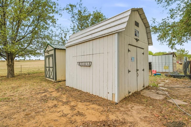 4703 Pure Country Lane, Aubrey TX 76227 - Photo 20