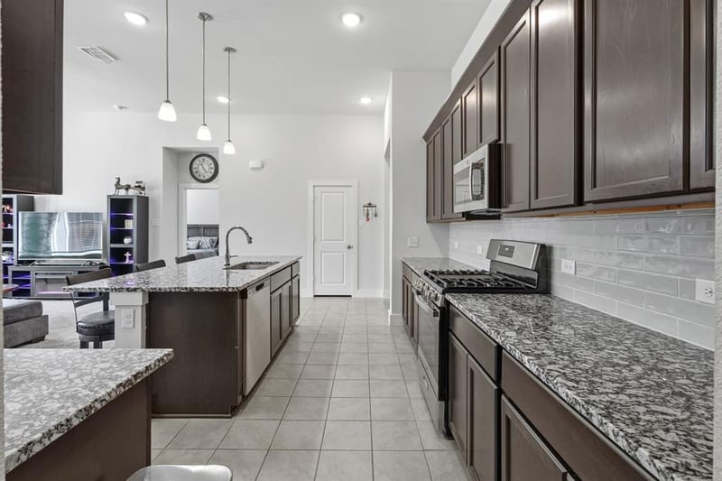 2434 Pebble Bank Lane, Midlothian TX 76065 - Photo 8