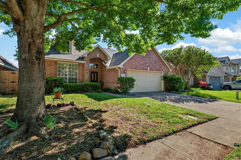 3329 Woodglen Drive, McKinney TX 75071 - Photo 6
