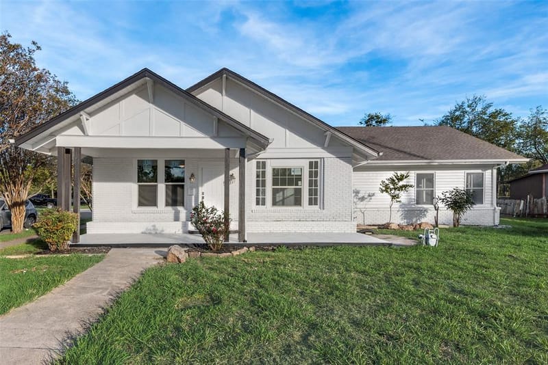 2003 Walnut Street, Greenville TX 75401