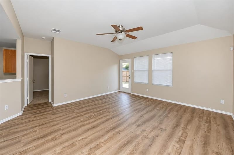 625 Horn Street, Crowley TX 76036 - Photo 17