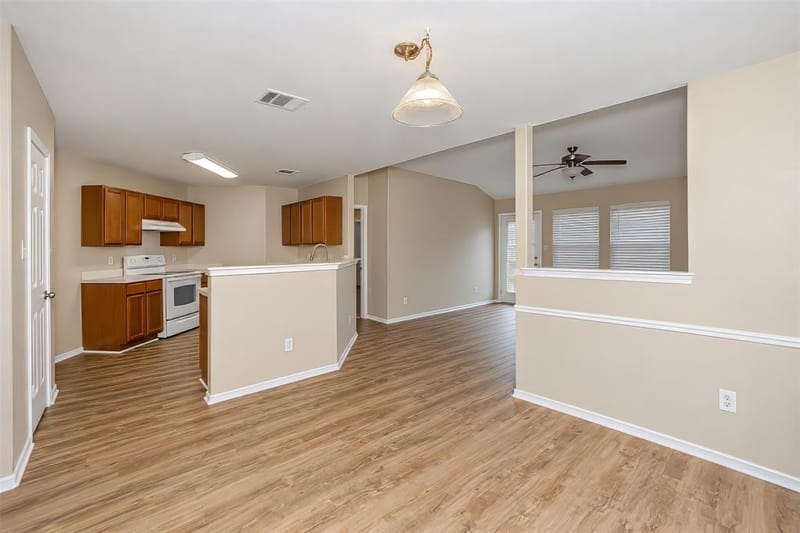 625 Horn Street, Crowley TX 76036 - Photo 18
