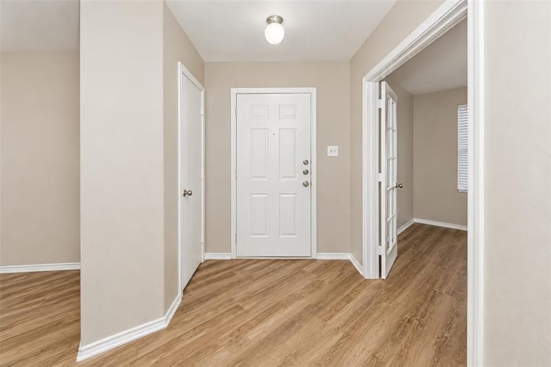 625 Horn Street, Crowley TX 76036 - Photo 4