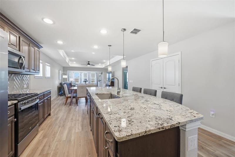 9232 Riverlight Road, McKinney TX 75071 - Photo 10