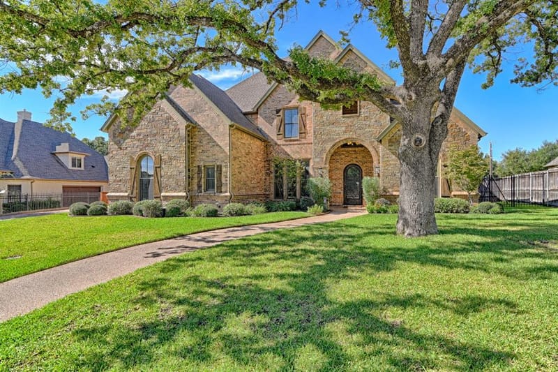 1403 Eleanor Rigby Lane, Mansfield TX 76063 - Photo 39