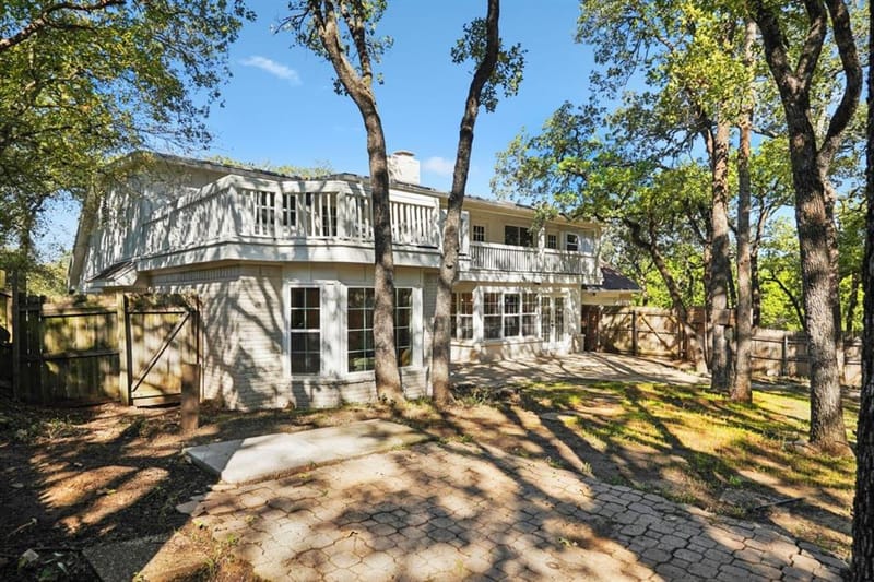 2872 Hurstview Drive, Hurst TX 76054 - Photo 35