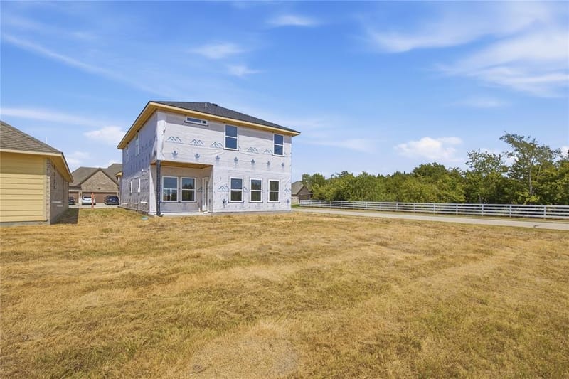 601 Greyson Lane, Greenville TX 75402 - Photo 3