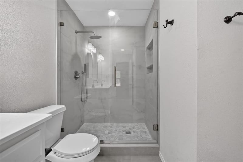 738 Harbour Town Drive, Lake Dallas TX 75065 - Photo 16