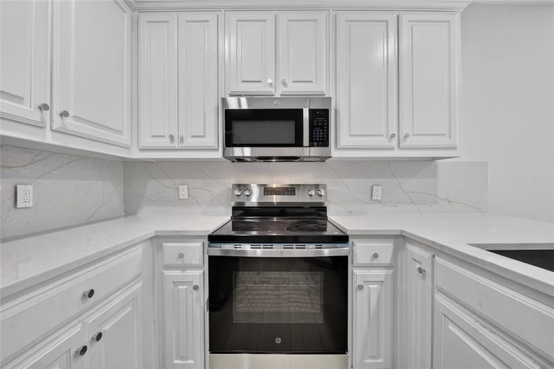 738 Harbour Town Drive, Lake Dallas TX 75065 - Photo 9