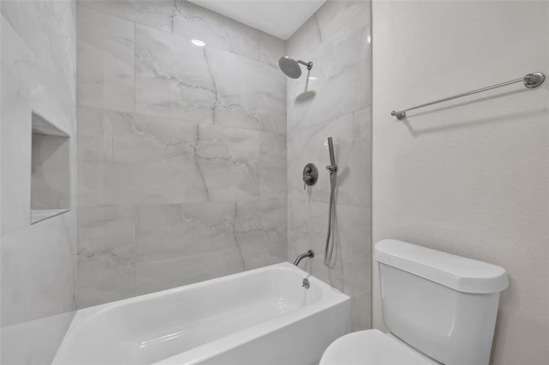 738 Harbour Town Drive, Lake Dallas TX 75065 - Photo 21