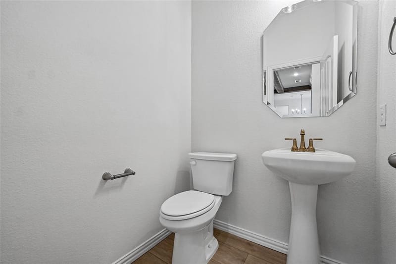 193 Oak Grove Way, Springtown TX 76082 - Photo 28