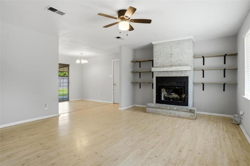 803 S 1st Street, Sanger TX 76266 - Photo 6