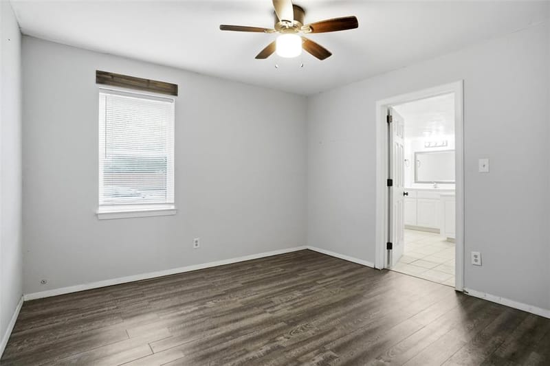 803 S 1st Street, Sanger TX 76266 - Photo 10