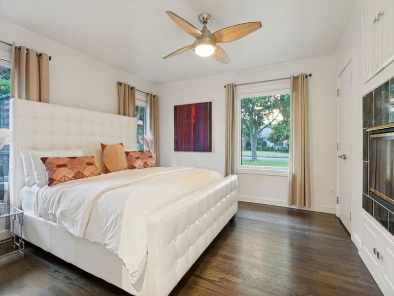 10314 Sherbrook Lane, Dallas TX 75229 - Photo 12