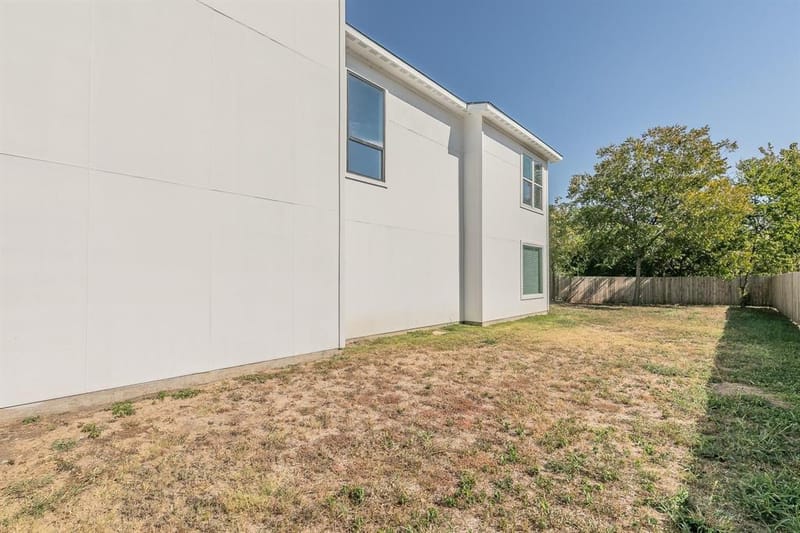 3908 Vilbig Road, Dallas TX 75212 - Photo 28