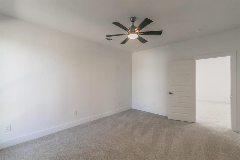 3908 Vilbig Road, Dallas TX 75212 - Photo 21