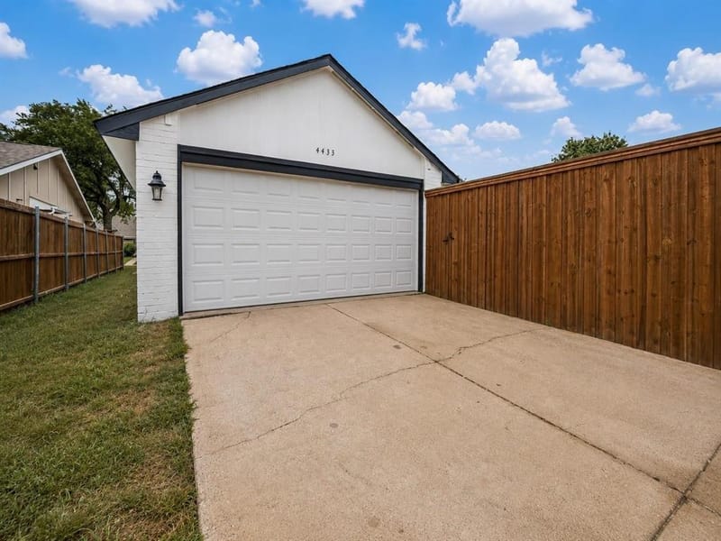 4433 Larner Street, The Colony TX 75056 - Photo 23