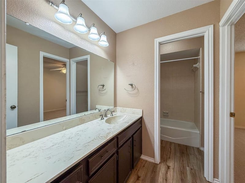 1605 Brighton Drive, Carrollton TX 75007 - Photo 16