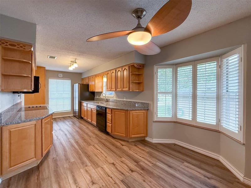 1605 Brighton Drive, Carrollton TX 75007 - Photo 10